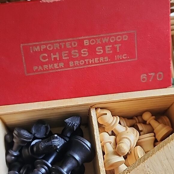 Vintage French Carved Wooden Chess Pieces - Picture 16 of 17